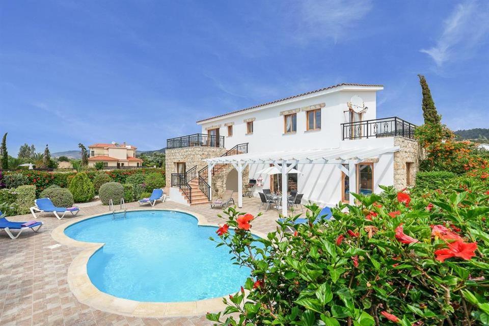 Argaka Beachfront Villa Paphos Exterior photo