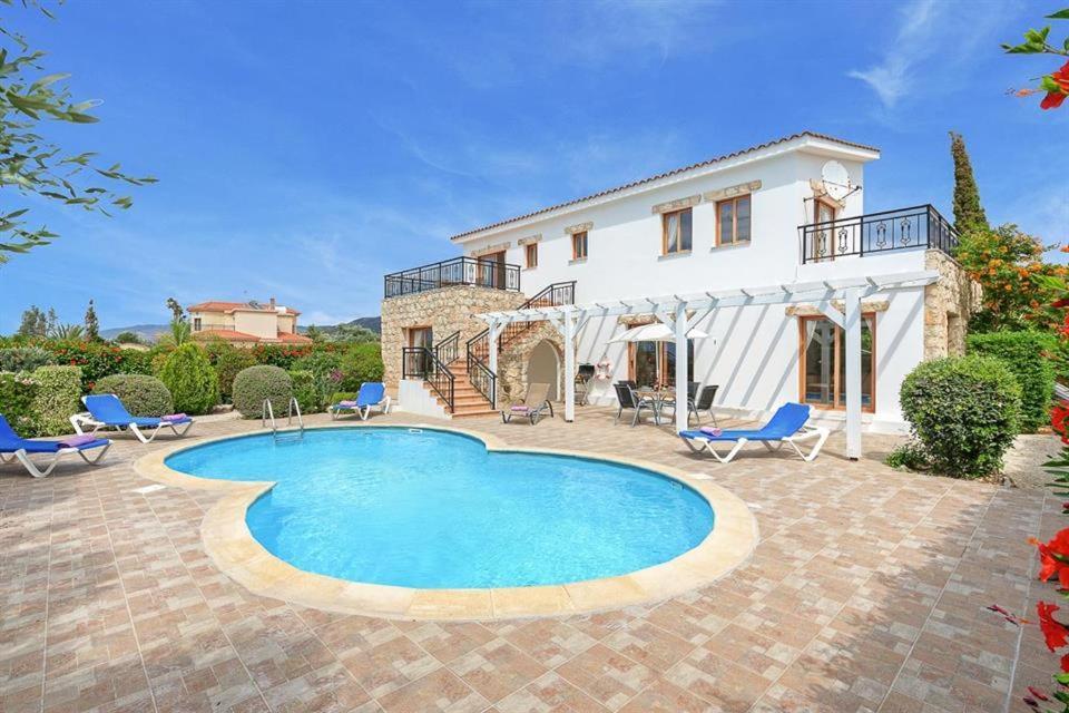 Argaka Beachfront Villa Paphos Exterior photo